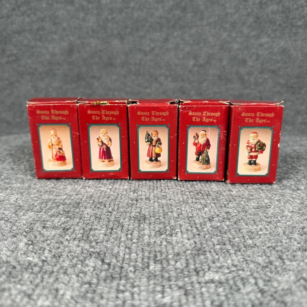 Vintage Russ Santas From Around The‎ World Complete Set of 5 Original Box